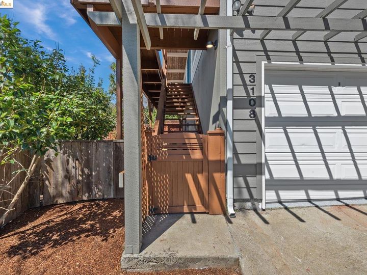 3108 Carlsen St, Oakland, CA | Lincoln Heights. Photo 4 of 53