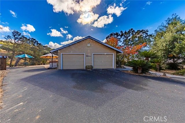 31358 N Dome Dr, Coarsegold, CA | . Photo 54 of 60