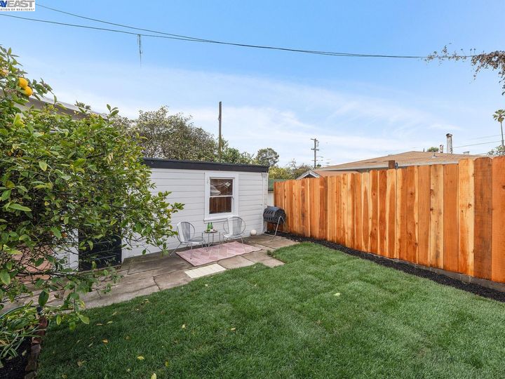 3441 Coolidge Ave, Oakland, CA | Dimond. Photo 42 of 45