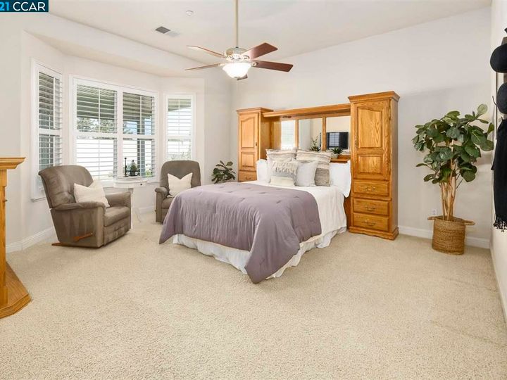367 St Claire Ter, Brentwood, CA | Summerset. Photo 19 of 40