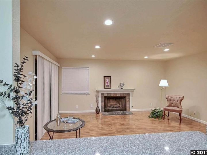Rental 3712 Willow Pass Rd unit #27, Concord, CA, 94519. Photo 15 of 23