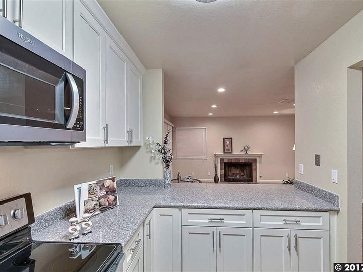 Rental 3712 Willow Pass Rd unit #27, Concord, CA, 94519. Photo 16 of 23