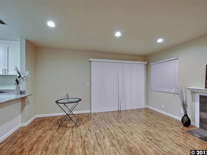 Rental 3712 Willow Pass Rd unit #27, Concord, CA, 94519. Photo 6 of 23