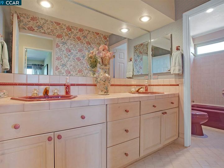 3825 Hidden Springs Ct, Richmond, CA | May Valley. Photo 21 of 36