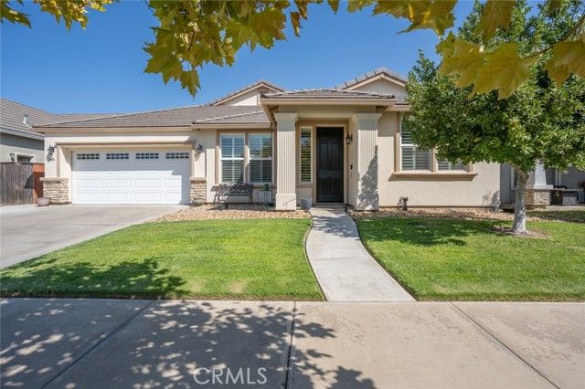 385 Noble Dr, Merced, CA | . Photo 4 of 34