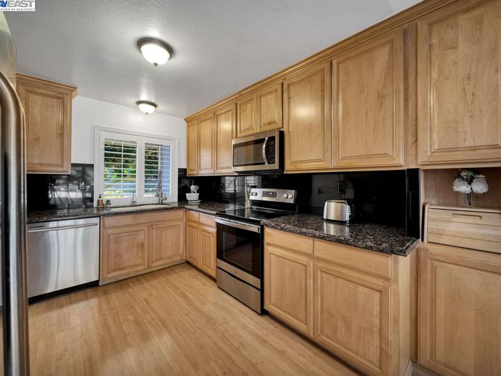 38854 Cherry Ln, Fremont, CA | Rosewood. Photo 5 of 40