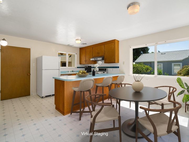 4012 Whittle Ave, Oakland, CA | Upper Dimond. Photo 11 of 40