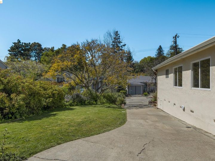 4012 Whittle Ave, Oakland, CA | Upper Dimond. Photo 32 of 40
