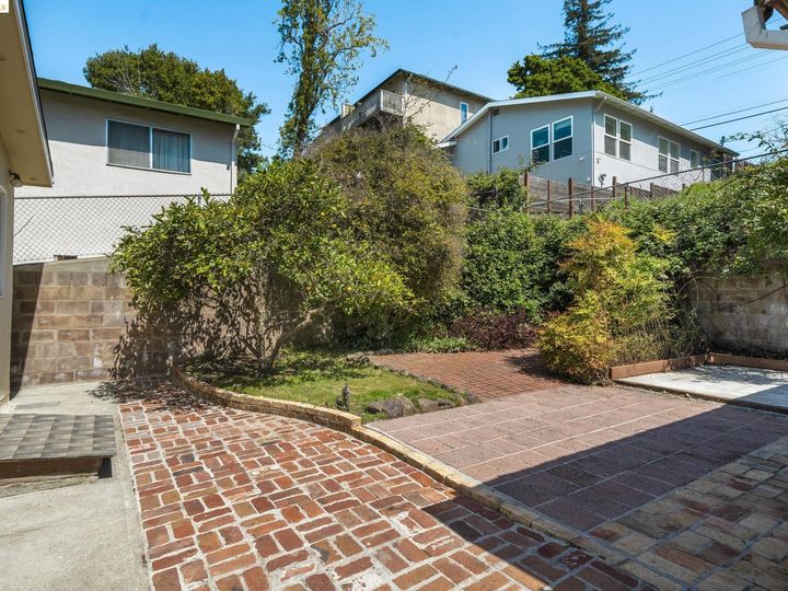 4012 Whittle Ave, Oakland, CA | Upper Dimond. Photo 35 of 40