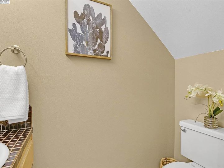 4061 Marshall Ter, Fremont, CA, 94536 Townhouse. Photo 11 of 31