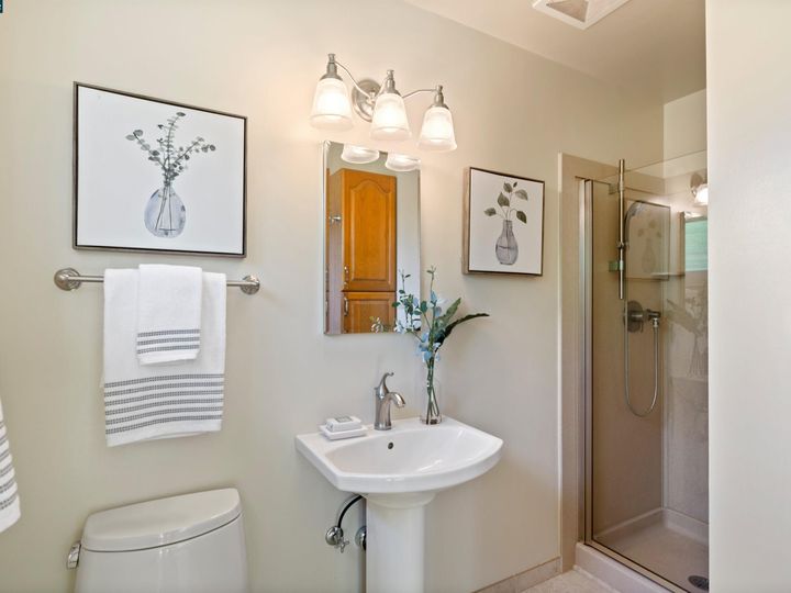 4232 Woodland Dr, Concord, CA | Crestwood. Photo 15 of 24
