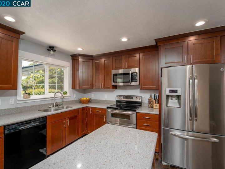 4237 Woodland Dr, Concord, CA | Crestwood. Photo 9 of 31