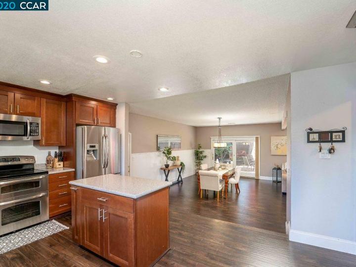 4237 Woodland Dr, Concord, CA | Crestwood. Photo 10 of 31