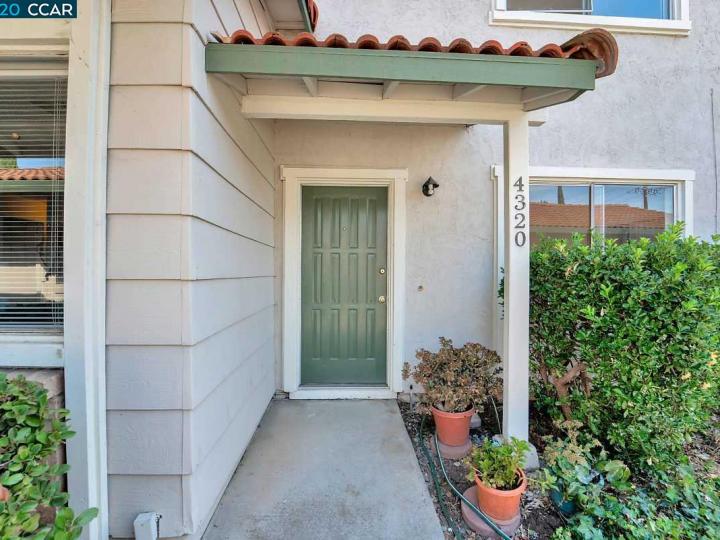 4320 Saint Charles Pl, Concord, CA, 94521 Townhouse. Photo 28 of 30