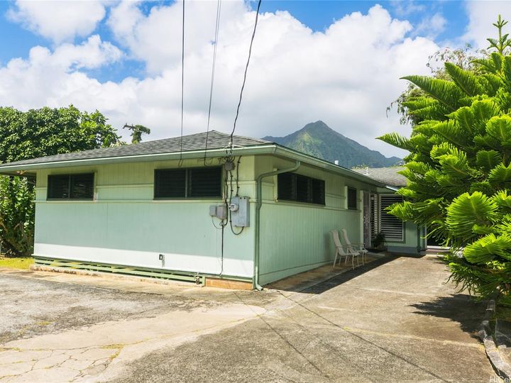 45-1082 Grote Rd, Kaneohe, HI | Kaneohe Town. Photo 1 of 1