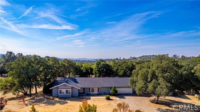 47452 Veater Ranch Rd, Coarsegold, CA | . Photo 42 of 48