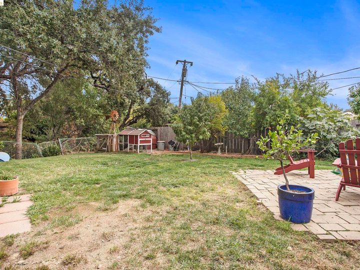 490 Grandview Dr, Vacaville, CA | . Photo 29 of 34