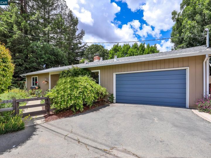 5114 Pleasant Valley Dr, Martinez, CA | Forest Hills. Photo 3 of 24