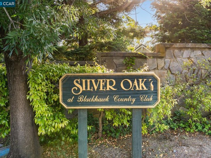 541 Silver Oak Ln, Danville, CA, 94506 Townhouse. Photo 25 of 26