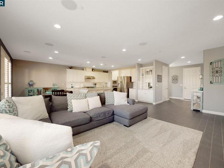 557 Belmont Ct, Brentwood, CA | Brentwood. Photo 20 of 40