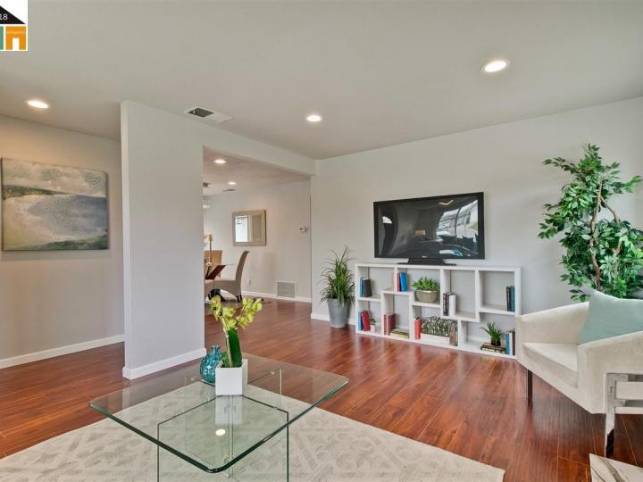 5781 Ring Ct, Fremont, CA | Alameda. Photo 4 of 24