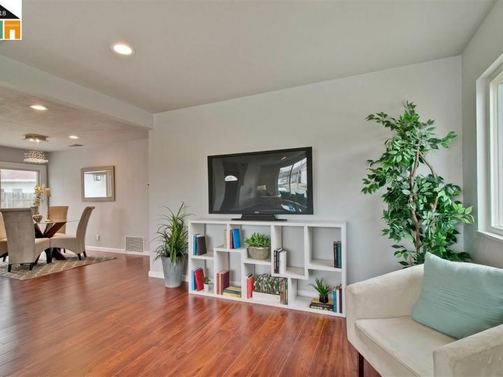5781 Ring Ct, Fremont, CA | Alameda. Photo 5 of 24