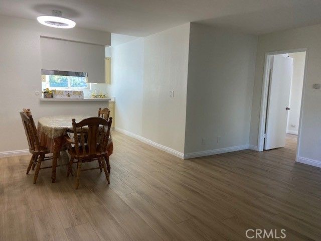 6041 Fountain Park Ln, Woodland Hills (los Angeles), CA | . Photo 4 of 25