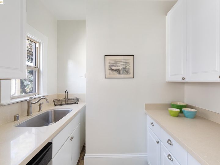 617 55th St, Oakland, CA | North Oakland. Photo 19 of 58