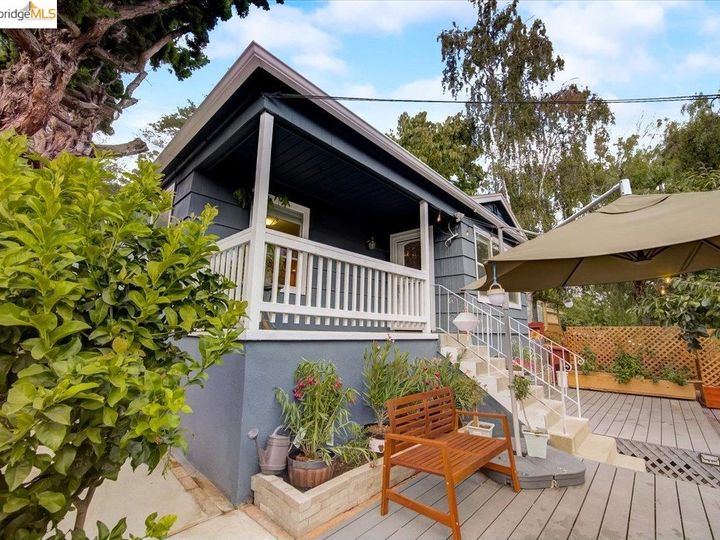 6374 Sunnymere Ave, Oakland, CA | Millsmont Area. Photo 25 of 39