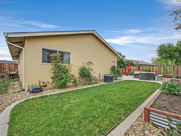 638 Los Alamos Ave, Livermore, CA | Sunset West. Photo 22 of 25