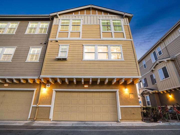660 Sea Anchor Drive Dr #2701, Redwood City, CA, 94063 Townhouse. Photo 22 of 27