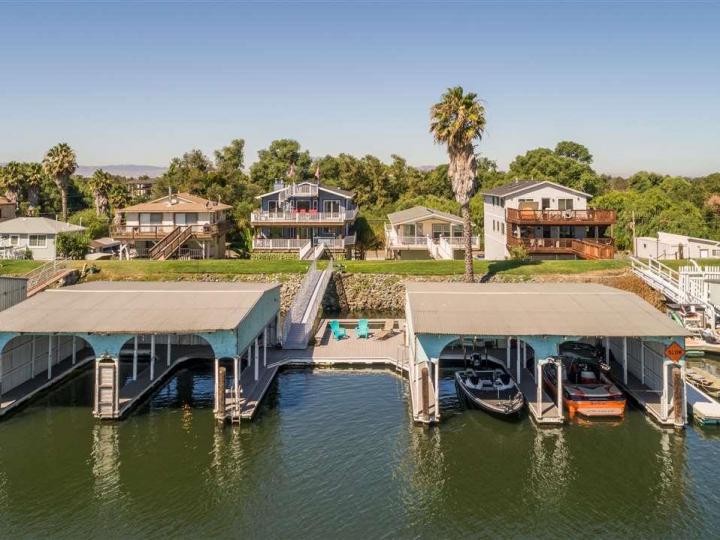 6909 Riverview Rd, Bethel Island, CA | Waterfront. Photo 13 of 34
