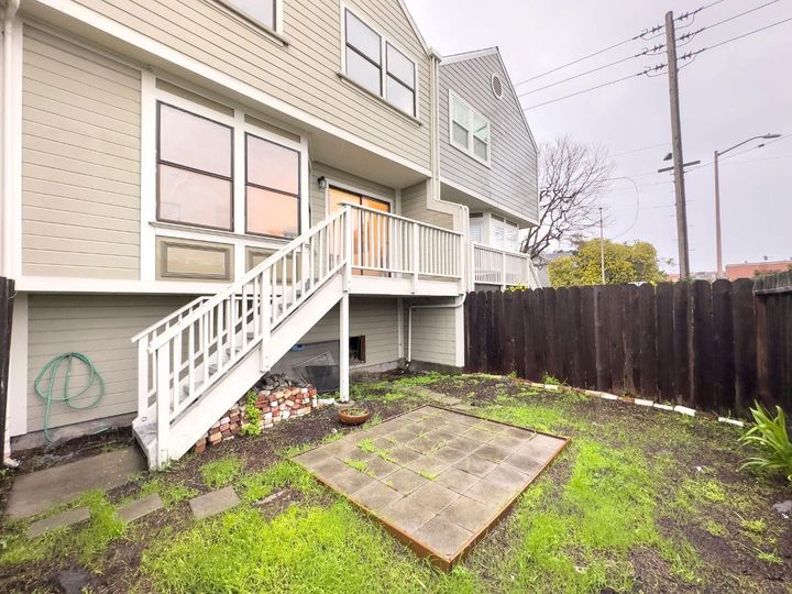 7 Fontinella Ter, San Francisco, CA, 94107 Townhouse. Photo 29 of 34
