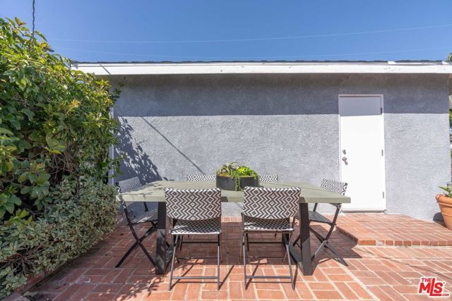 7101 Dunfield Ave, Los Angeles, CA | . Photo 41 of 43