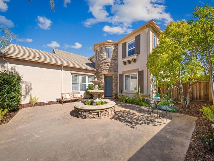 7430 Carnoustie Ct, Gilroy, CA | . Photo 5 of 60