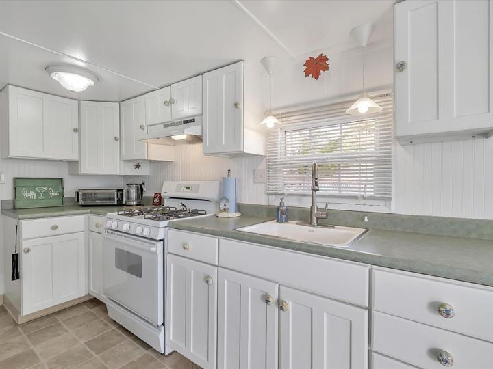 750 47th Ave, Capitola, CA | . Photo 11 of 29