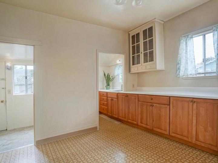 755 Spruce Ave, Pacific Grove, CA | . Photo 7 of 19