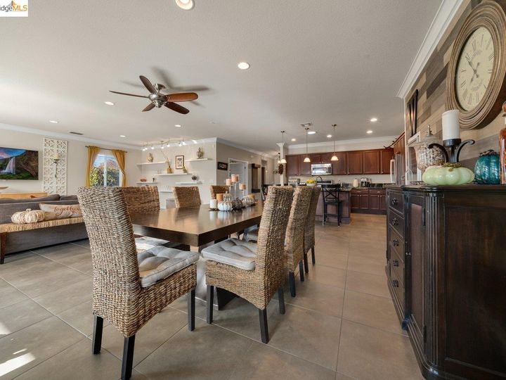 800 Painted Shore Ct, Oakley, CA | Summerlake. Photo 7 of 40