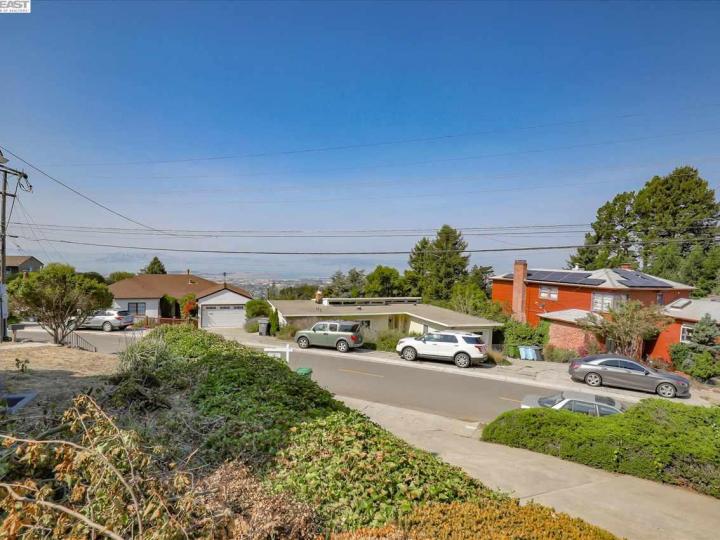 833 Keeler Ave, Berkeley, CA | Berkeley Hills | No. Photo 4 of 40