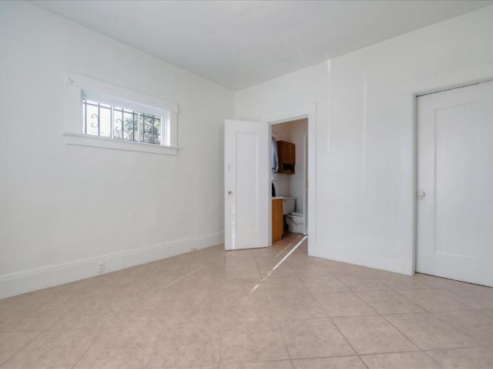 8850 Dowling St, Oakland, CA | . Photo 15 of 23