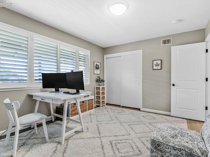 886 Los Alamos Ave, Livermore, CA | Sunsetwest. Photo 34 of 40