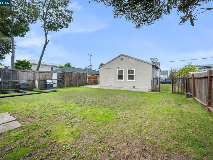 972 72nd Ave, Oakland, CA | East Oakland. Photo 23 of 26