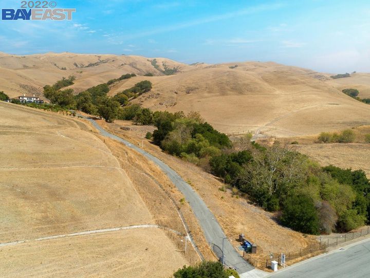 Rancho Higuera Rd Fremont CA. Photo 7 of 9