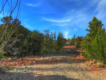 Lower Red Rock Loop Rd, Sedona, AZ | Under 5 Acres. Photo 4 of 26
