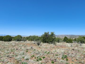 094x N Headwaters Rd, Chino Valley, AZ | Under 5 Acres. Photo 3 of 34