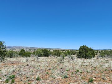 094x N Headwaters Rd, Chino Valley, AZ | Under 5 Acres. Photo 5 of 34