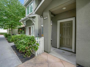 1193 Sierra Madres Ter, San Jose, CA, 95126 Townhouse. Photo 5 of 40