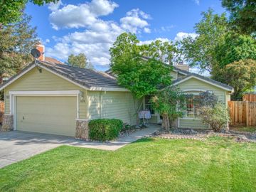 1228 Meadow Ln, Tracy, CA | . Photo 4 of 41