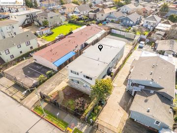 1300 81st Ave, Oakland, CA | . Photo 6 of 25
