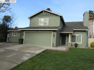 1309 Morning Glory Cir, Livermore, CA | Spring Valley. Photo 2 of 31